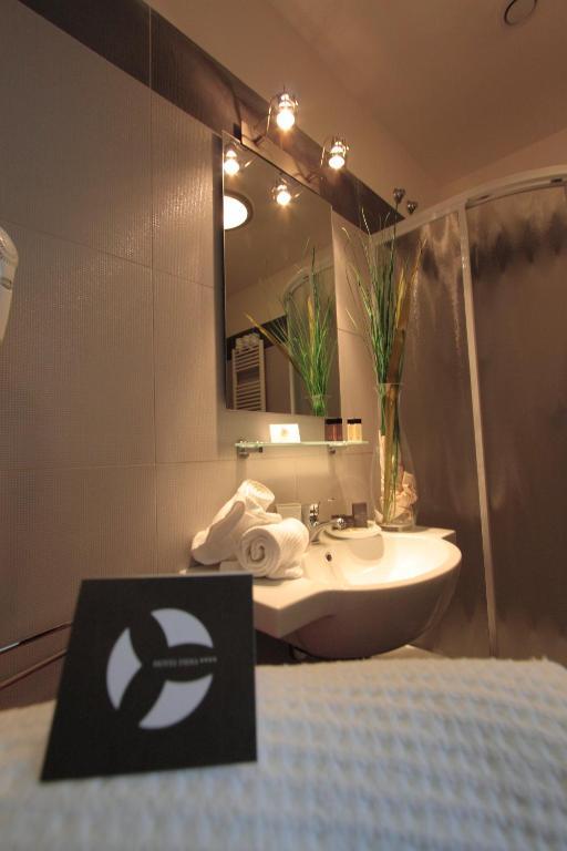 Hotel Fiera Rimini Ruang foto